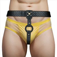 Rebellion regulowany skórzany pas strap-on ze złotymi detalmi i ringiem  - 74528526 - 2